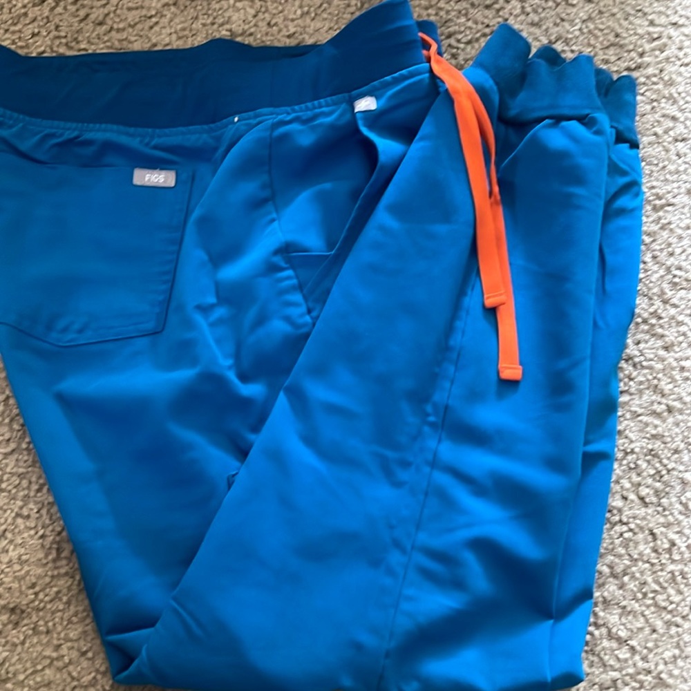 Alps blue figs jogger scrub pants